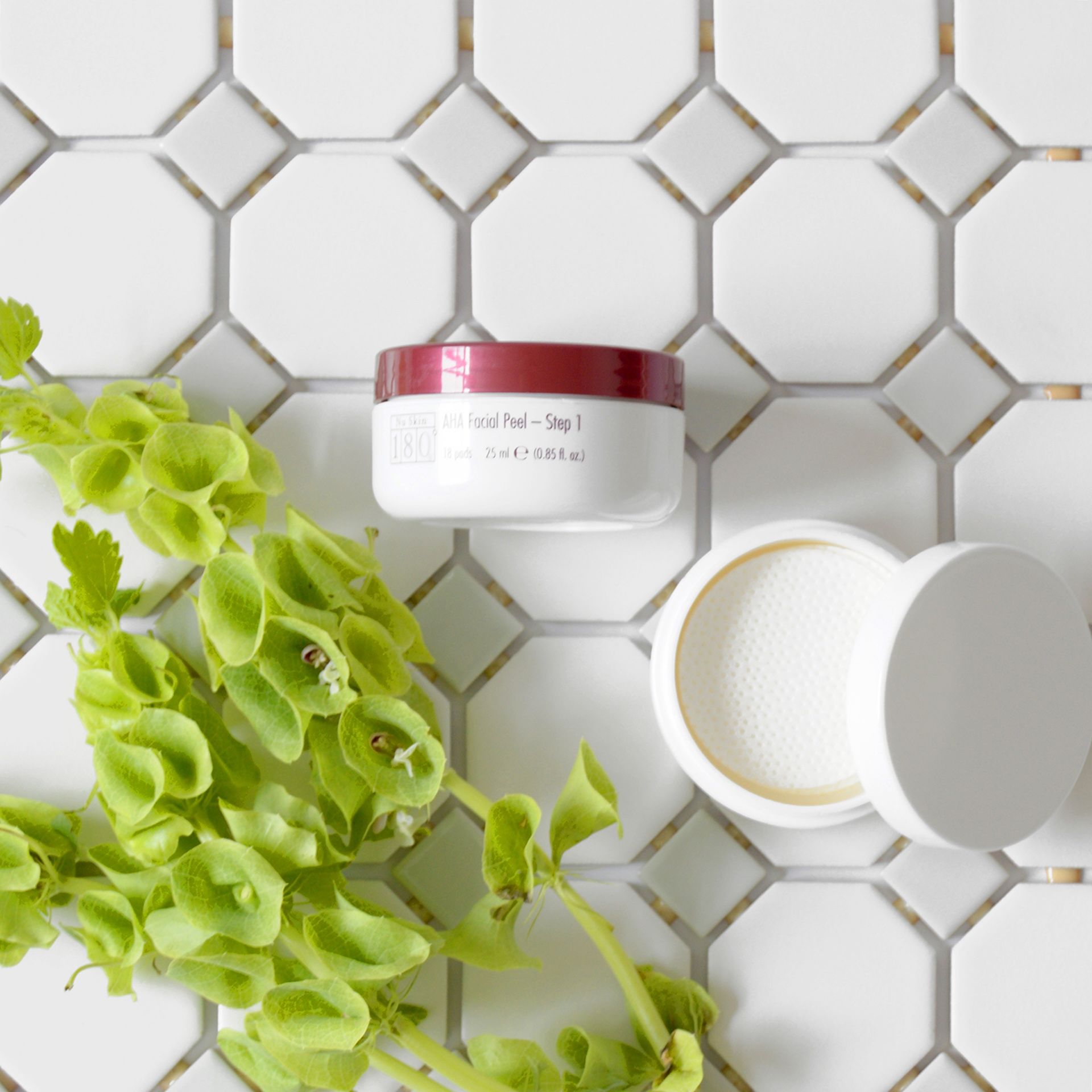 Nu Skin 180 Aha Facial Peel Product Picture